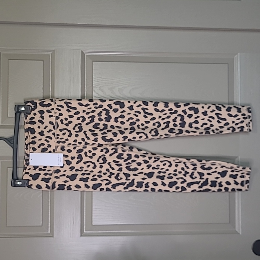 NWT Allfenix Camel over leo 7/8 animal print legging size medium